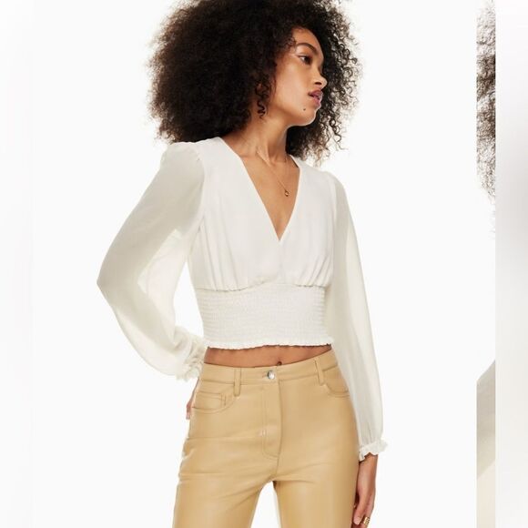 Aritzia Wilfred Wistful Blouse Smocked V-Neck Blouse Light Birch Women’s SZ LRG - Picture 1 of 12